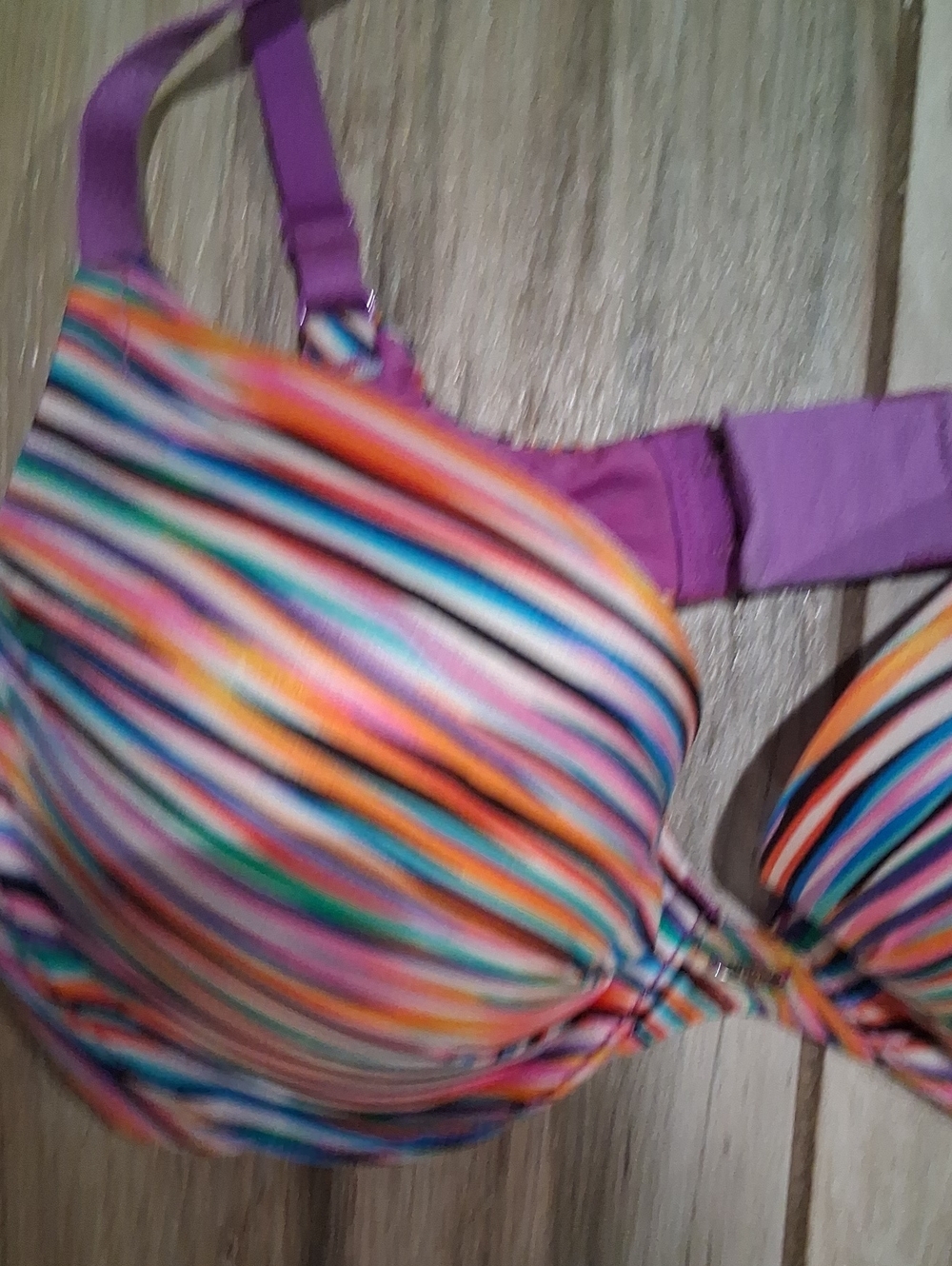 Victoria Secret - Picture 3 of 4